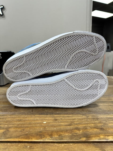 Nike SB Blazer Mid QS Supreme Denim - Size 12 (Pre-Owned - Replacement Box)