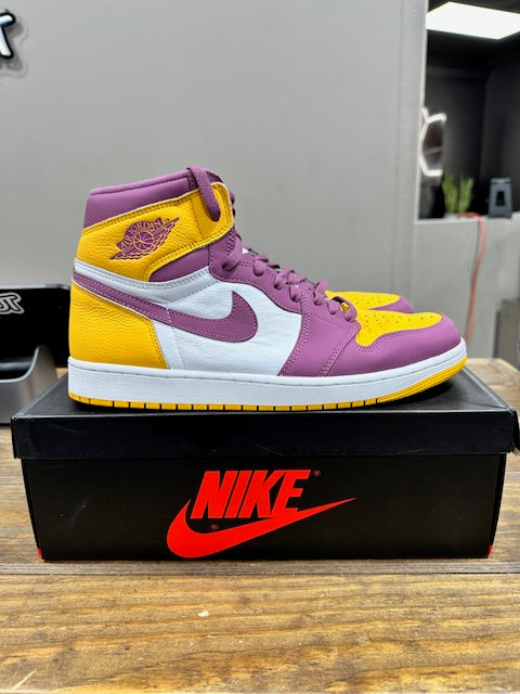 Jordan 1 Retro High OG Brotherhood - Size 12 (Pre-Owned)