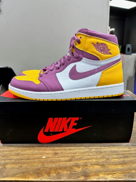 Jordan 1 Retro High OG Brotherhood - Size 12 (Pre-Owned)