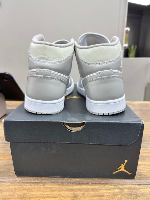 Jordan 1 Mid Linen - Size 10 (Pre-Owned)