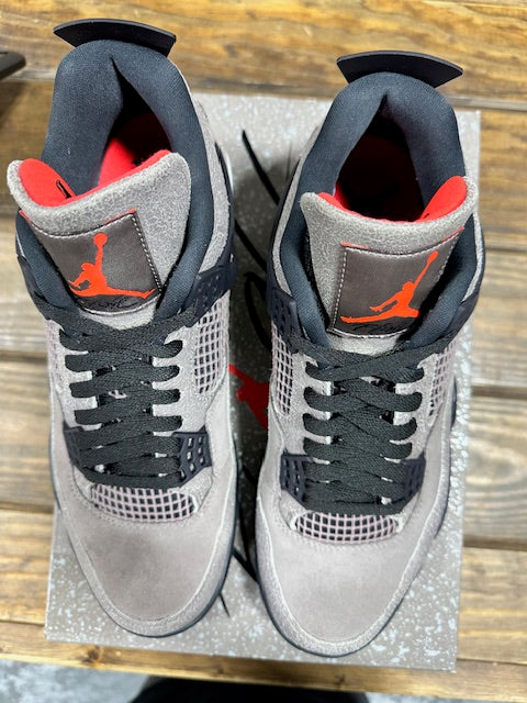 Jordan 4 Retro Taupe Haze - Size 10.5 (Pre-Owned)