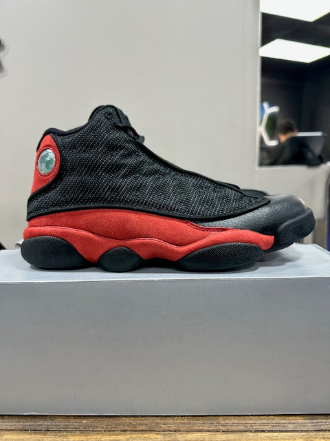 Jordan 13 Retro Bred (2017) - Size 8.5 (Pre-Owned)