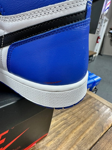 Jordan 1 Retro High Game Royal - Size 11 (Pre-Owned)