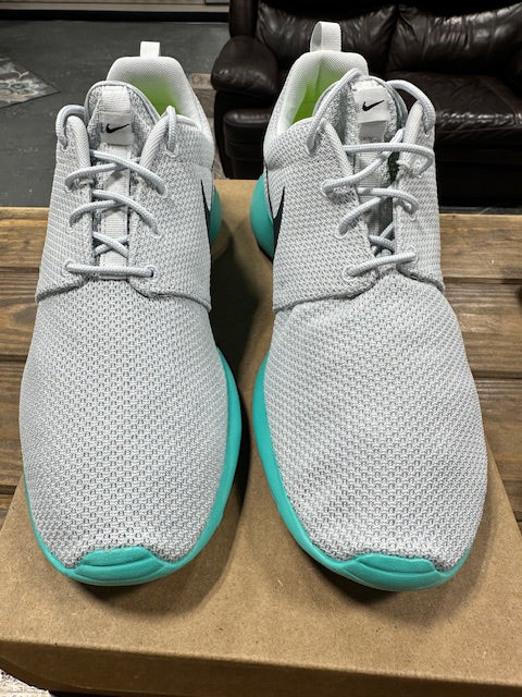 Nike Roshe Run Calypso - Size 11 (New - Replacement Box)