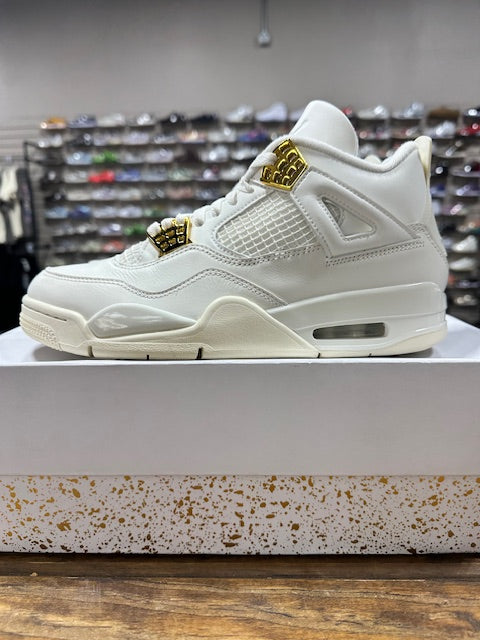 Jordan 4 Retro Metallic Gold (W) - Size 10W (Pre-Owned)