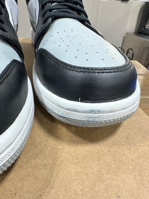 Jordan 1 Low Shadow - Size 11 (Pre-Owned - Replacement Box)