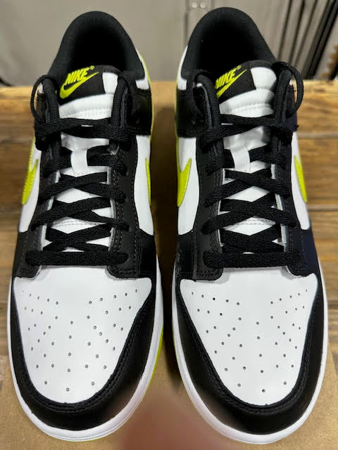 Nike Dunk Low Black Bright Cactus - Size 11 (Pre-Owned - Replacement Box)