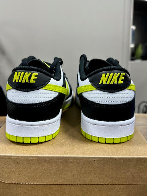Nike Dunk Low Black Bright Cactus - Size 11 (Pre-Owned - Replacement Box)