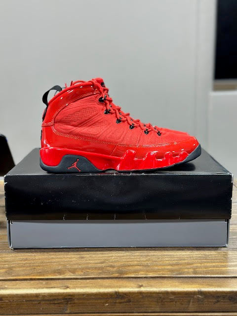 Jordan 9 Retro Chile Red - Size 9.5M (Pre-Owned)