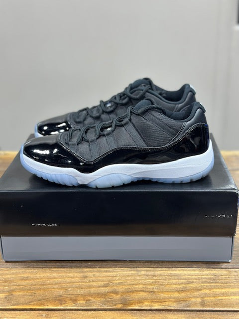 Jordan 11 Retro Low Space Jam (Pre-Owned)