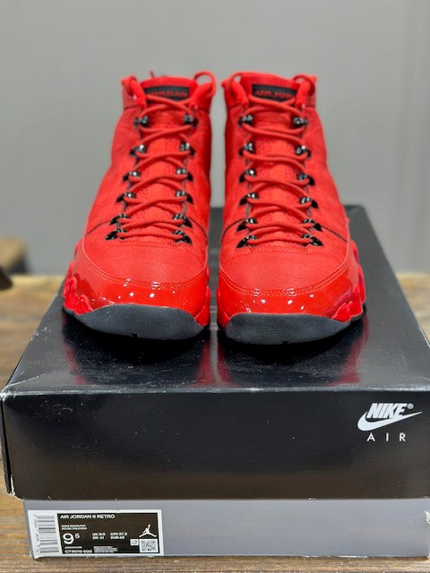 Jordan 9 Retro Chile Red - Size 9.5M (Pre-Owned)