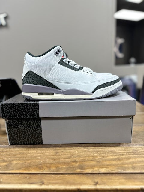 Jordan 3 Retro Cement Grey - Size 11M (Pre-Owned)