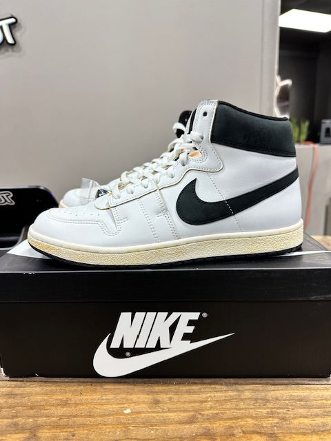 Nike Jordan Air Ship PE SP A Ma Maniere White Black - Size 12 (Pre-Owned)