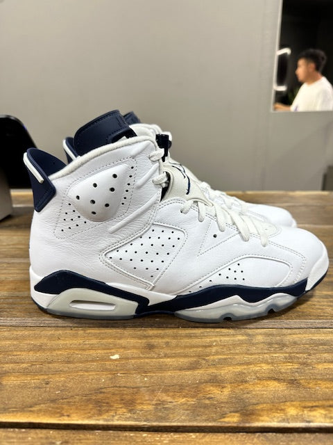 Jordan 6 Retro Midnight Navy (2022) - Size 11 (Pre-Owned - No Box)