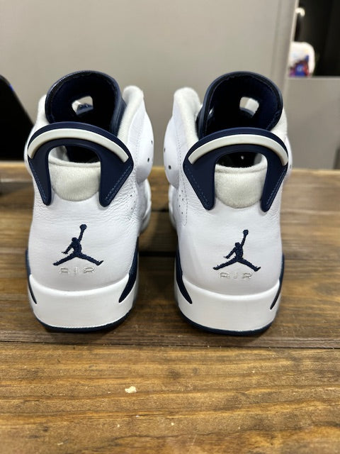 Jordan 6 Retro Midnight Navy (2022) - Size 11 (Pre-Owned - No Box)