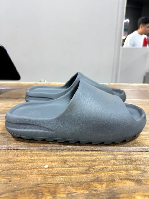 adidas Yeezy Slide Slate Marine - Size 11 (Pre-Owned - No Box)