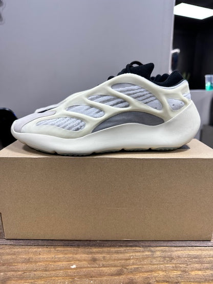 adidas Yeezy 700 V3 Azael - Size 9.5 (Pre-Owned)
