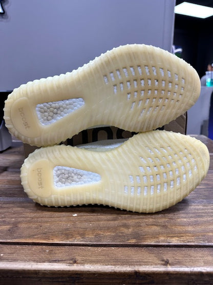 adidas Yeezy Boost 350 V2 Cream - Size 9.5 (Pre-Owned - Missing Insole)