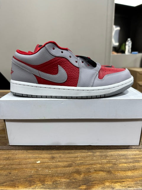 Jordan 1 Low SE Homage Split Gym Red Cement Grey (W) - Size 9.5 (Pre-Owned)