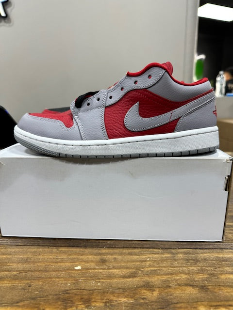Jordan 1 Low SE Homage Split Gym Red Cement Grey (W) - Size 9.5 (Pre-Owned)