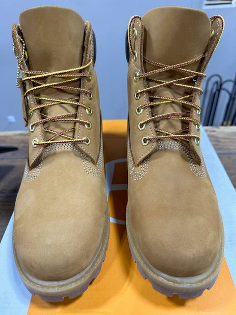 Timberland 6 Premium Waterproof Boots Wheat (Wide) - Size 8.5 (Pre-Owned)