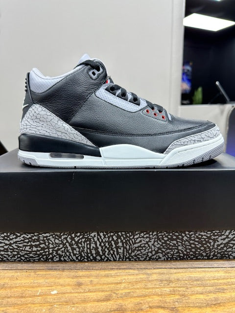 Jordan 3 Retro OG Black Cement - Size  10.5 (Pre-Owned)
