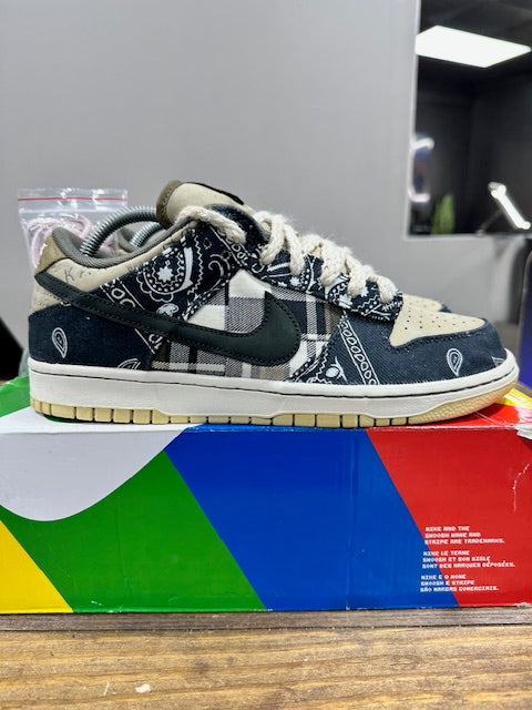 Nike SB Dunk Low Travis Scott - Size 9 (Pre-Owned)