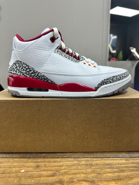 Jordan 3 Retro Cardinal Red - Size 9.5 (Pre-Owned - Replacement Box)