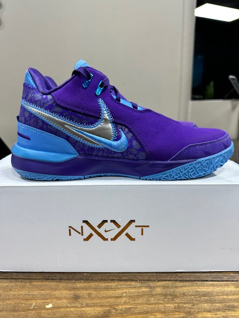 Nike Zoom LeBron NXXT Gen AMPD Summit Lake Hornets - Size 8.5 (Pre-Owned)