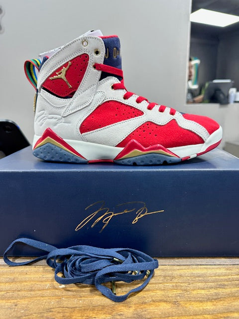 Jordan 7 Retro Trophy Room New Sheriff in Town - Size 9 (Pre-Owned)