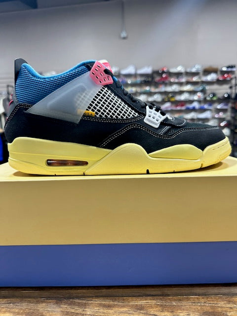 Jordan 4 Retro Union Off Noir - Size 12 (Pre-Owned)