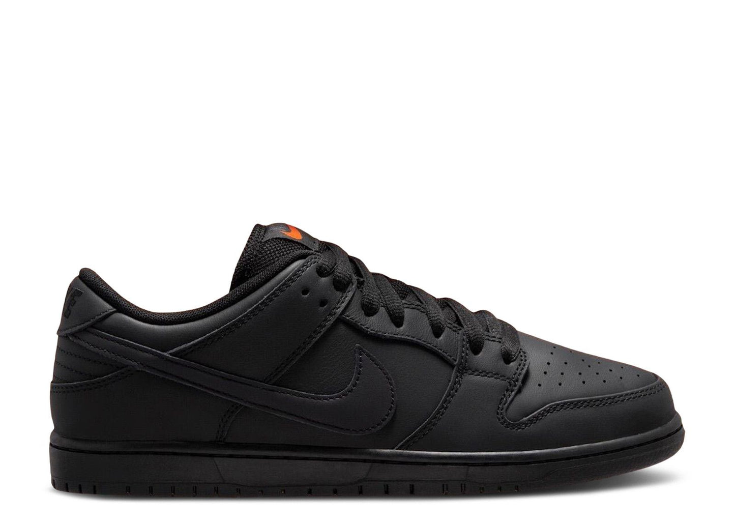 Dunk Low Pro SB Triple Black