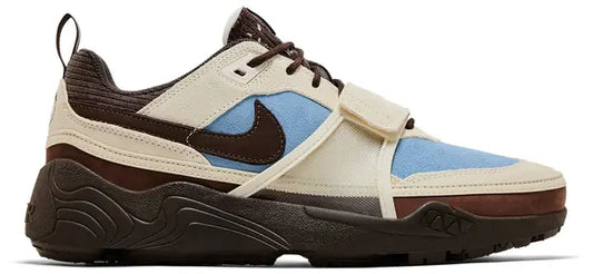 Travis Scott x Zoom Field Jaxx Leche Blue