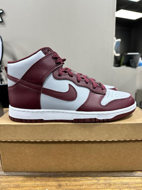 Nike Dunk High Retro Dark Beetroot - Size 11 (New-Replacement Box)